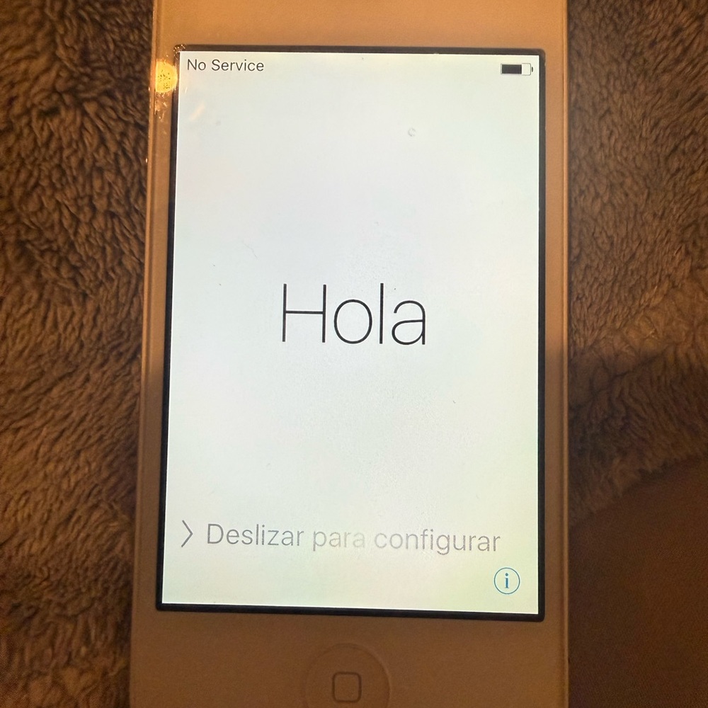 Apple iPhone 4s White Cell Phone